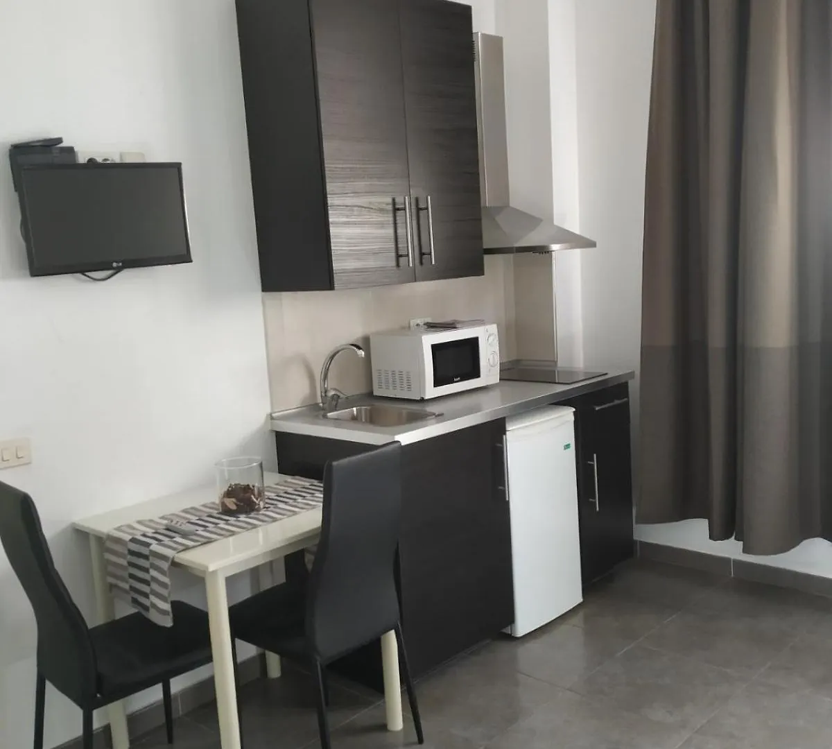 Aparthotel Apartamentos El Patio Los Llanos De Aridane